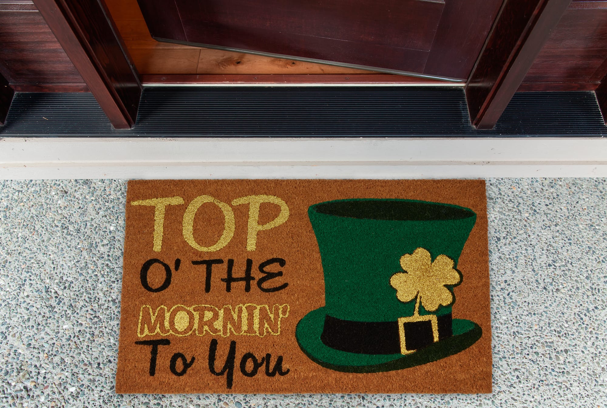 DII® Glitter Top O' The Mornin' To You Doormat
